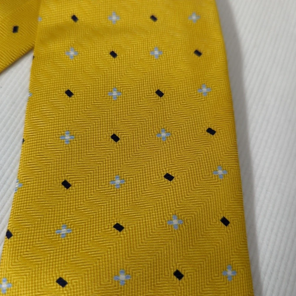 Bijoux Terner 100% Silk Tie Yellow With Navy Squares‎ And Blue Dot Flowers 63